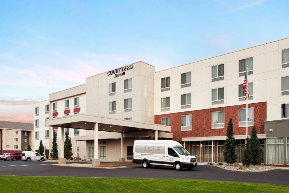 Courtyard by Marriott Pullman